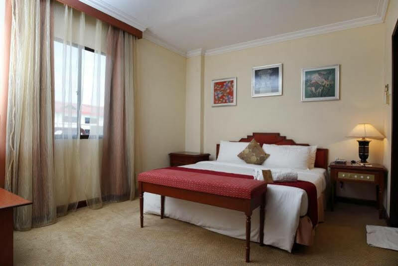 Swiss-Inn Sungai Petani Exterior photo